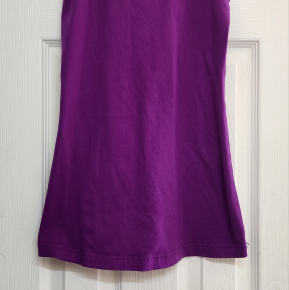 EUC Lululemon Tank - Picture 2 of 9